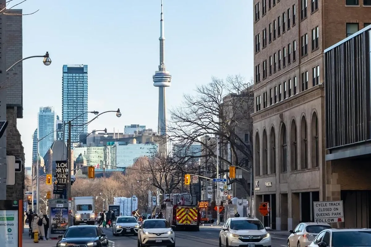 Discounted Elegant Yorkville Suite Toronto Canada