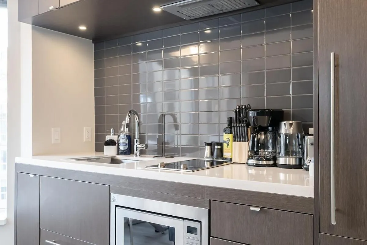 Discounted Elegant Yorkville Suite Toronto 0*,